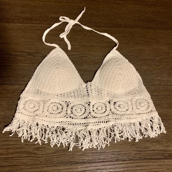 SHEIN Tops - White Fringe Hem Open Back Halter Crochet Top